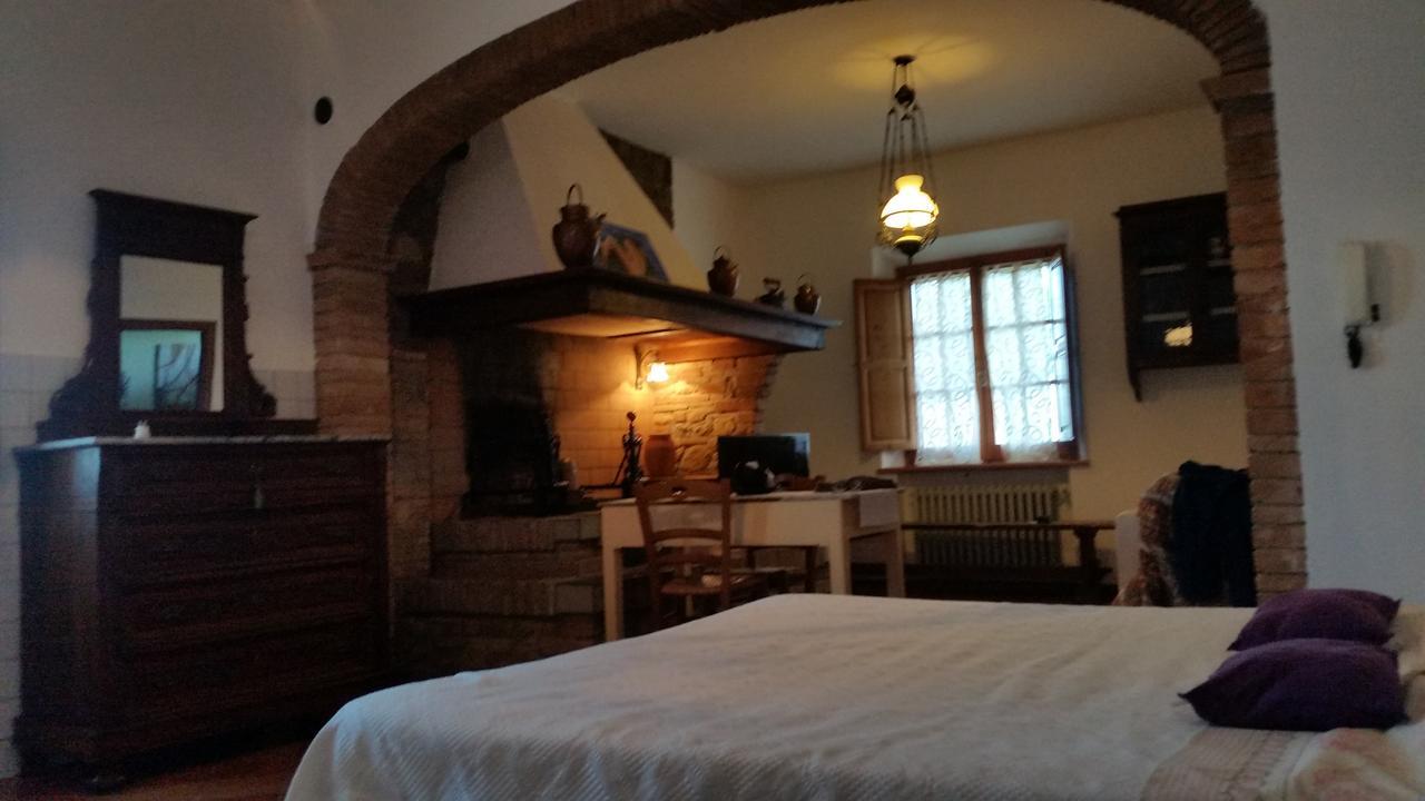 La Fenice B&B Montepulciano Stazione Buitenkant foto